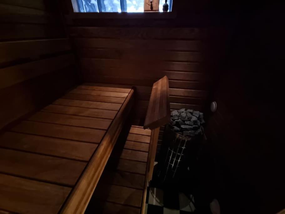 Valoisa Huoneisto Jossa Erinomaiset Vuoteet. Mikkeli Dış mekan fotoğraf