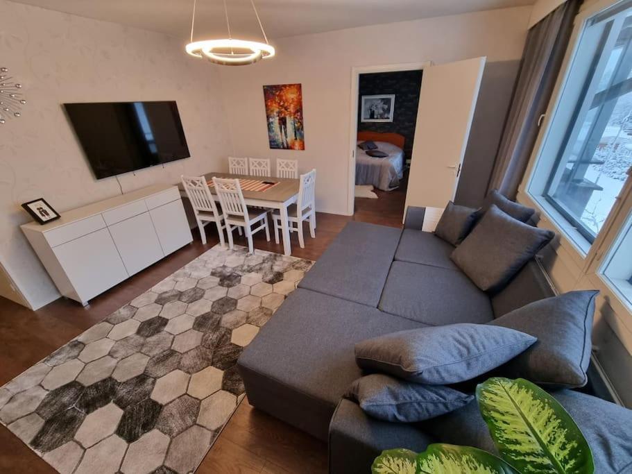 Valoisa Huoneisto Jossa Erinomaiset Vuoteet. Mikkeli Dış mekan fotoğraf
